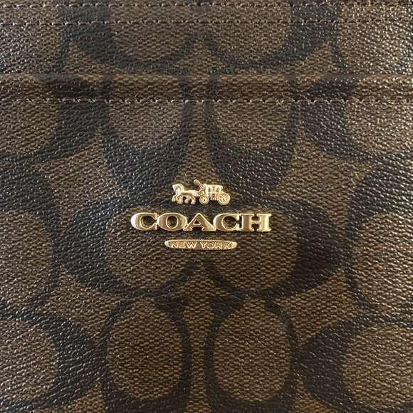 Coach Monogram Baby Diaper Bag in Signature Canvas Crossbody Tote MSRP $495 - Picture 12 of 16